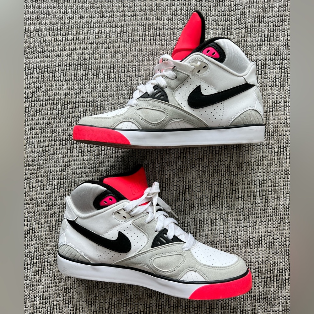 Nike Auto Force Trainer